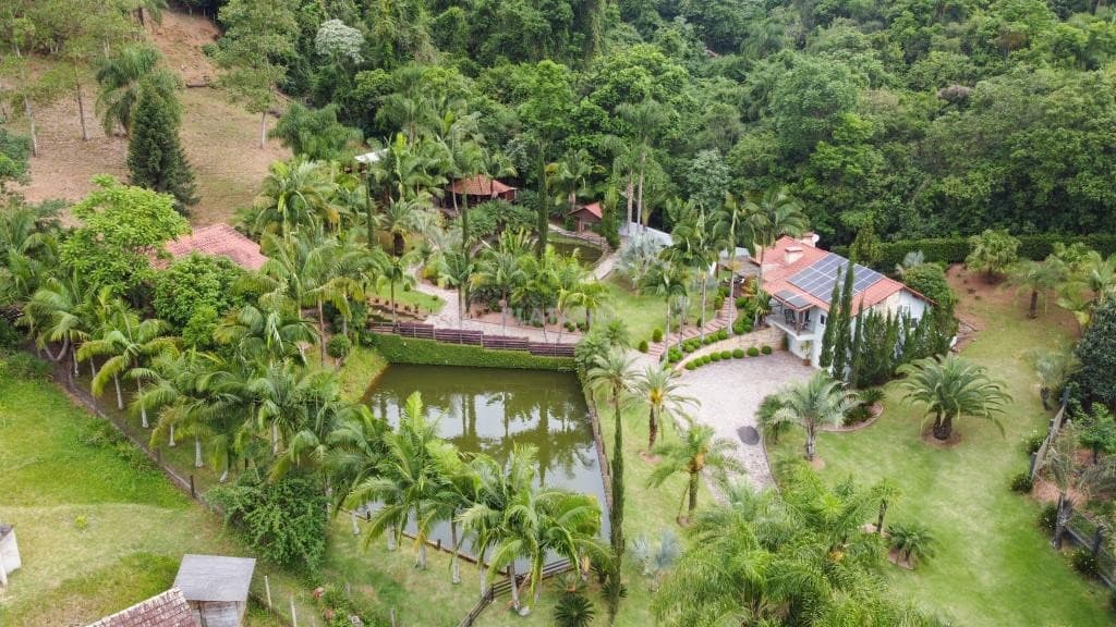 CHÁCARA / SÍTIO COM 3 DORMITÓRIOS, 2 VAGAS, 425M² ÁREA PRIVATIVA para venda EM LICHTENTHAL - foto 3