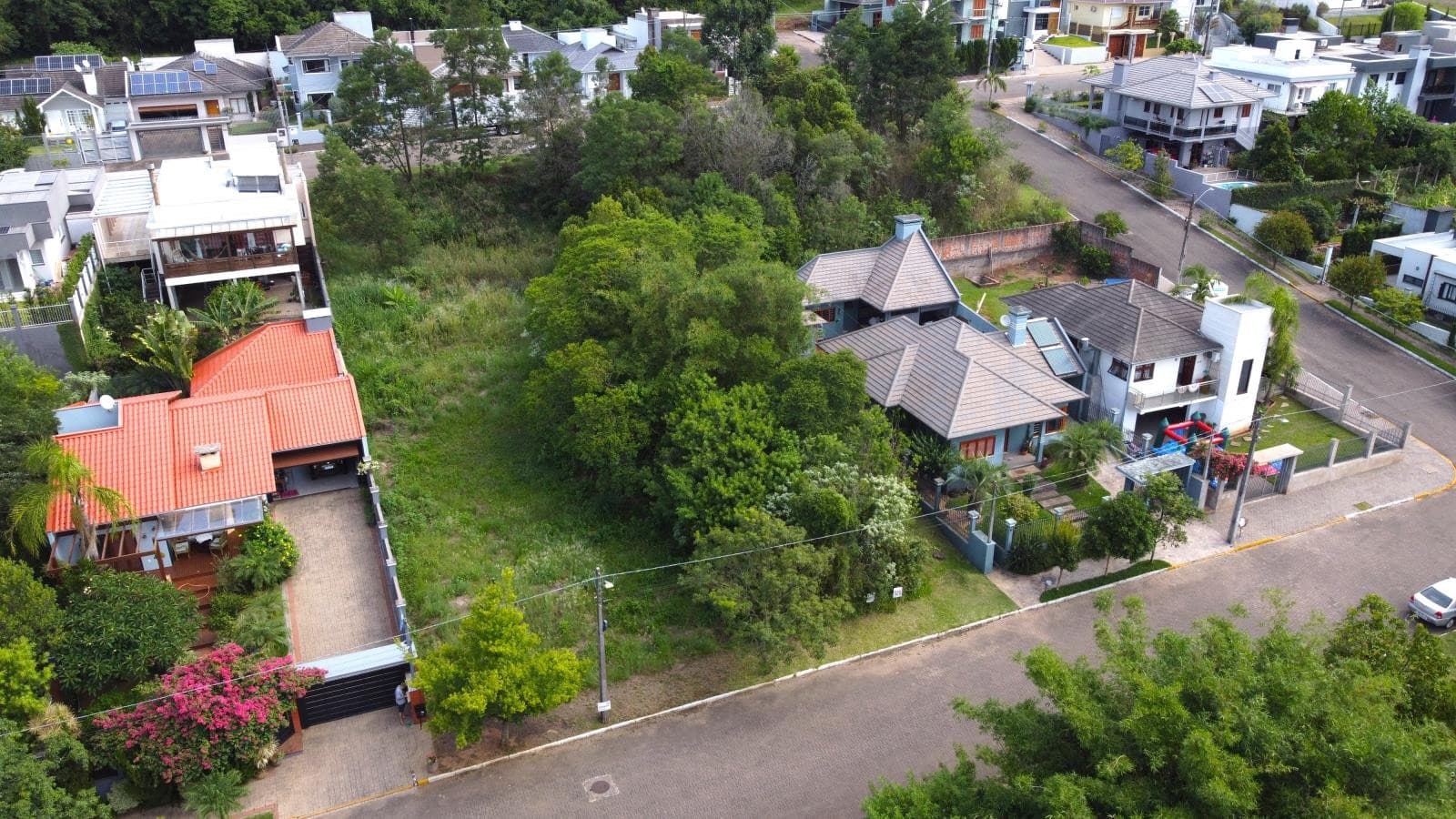 TERRENO, 386M² ÁREA TOTAL para venda EM JARDIM PANORÂMICO - foto 1