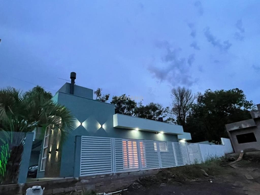 CASA COM 3 DORMITÓRIOS, 2 VAGAS, 148M² ÁREA PRIVATIVA para venda EM CIDADE NOVA - foto 1