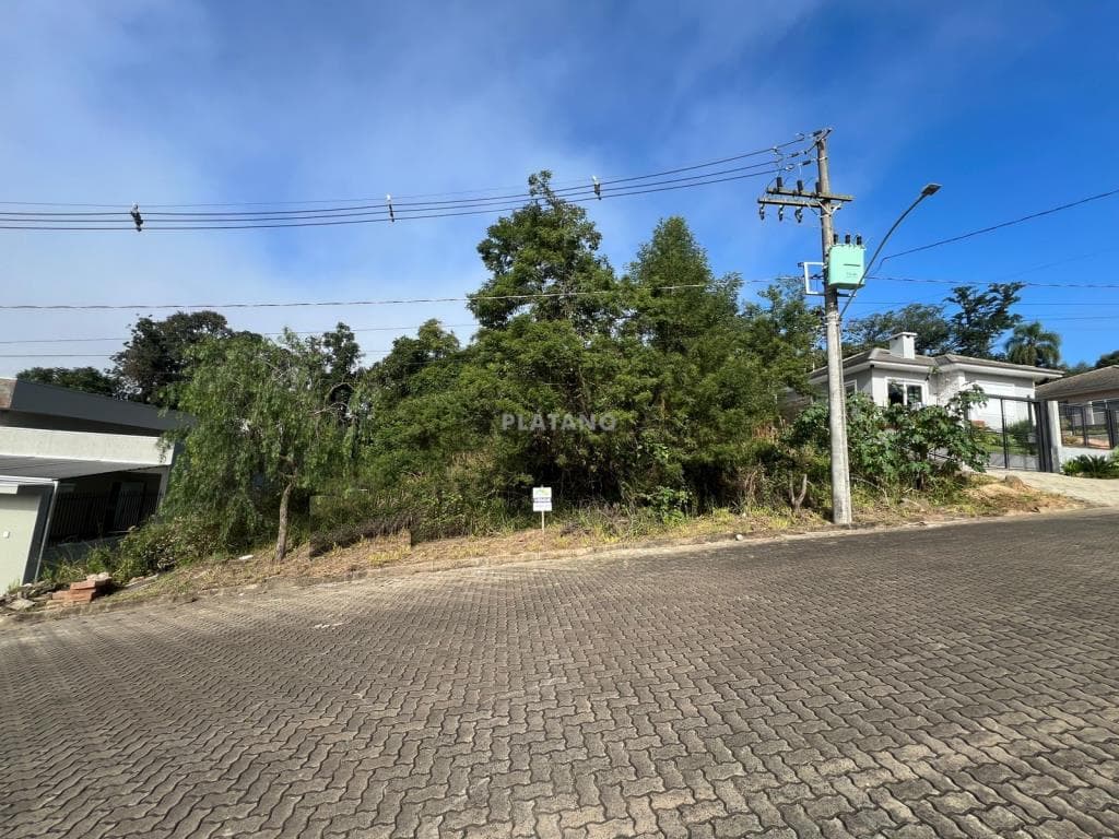 TERRENO, 721M² ÁREA TOTAL À VENDA EM JARDIM PANORÂMICO