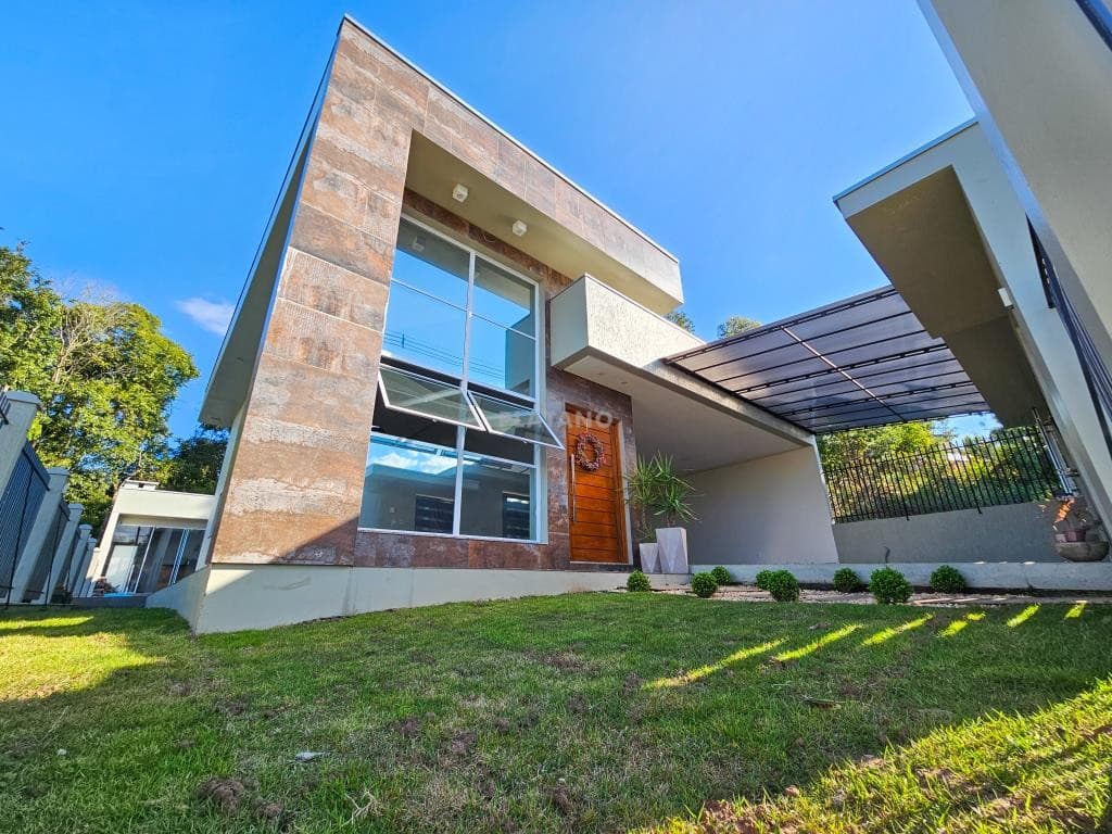 CASA COM 3 DORMITÓRIOS, 3 VAGAS, 160M² ÁREA PRIVATIVA para venda EM JARDIM PANORÂMICO - foto 1
