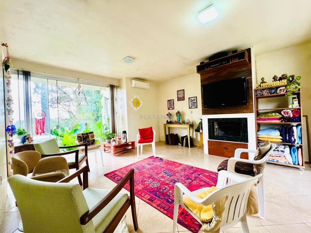 CASA COM 3 DORMITÓRIOS, 1 VAGA, 190M² ÁREA PRIVATIVA para venda EM FARROUPILHA - foto 3