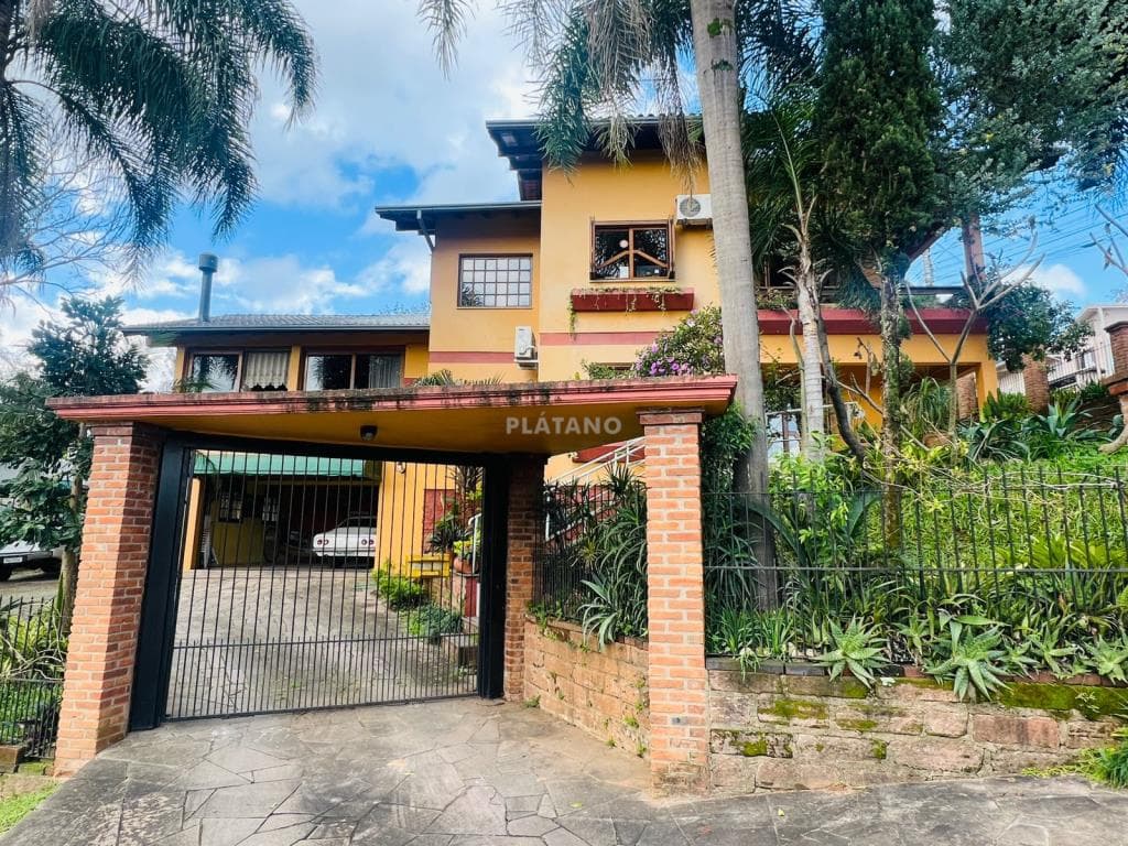 CASA COM 3 DORMITÓRIOS, 4 VAGAS, 244M² ÁREA PRIVATIVA para venda EM JARDIM DO ALTO - foto 1