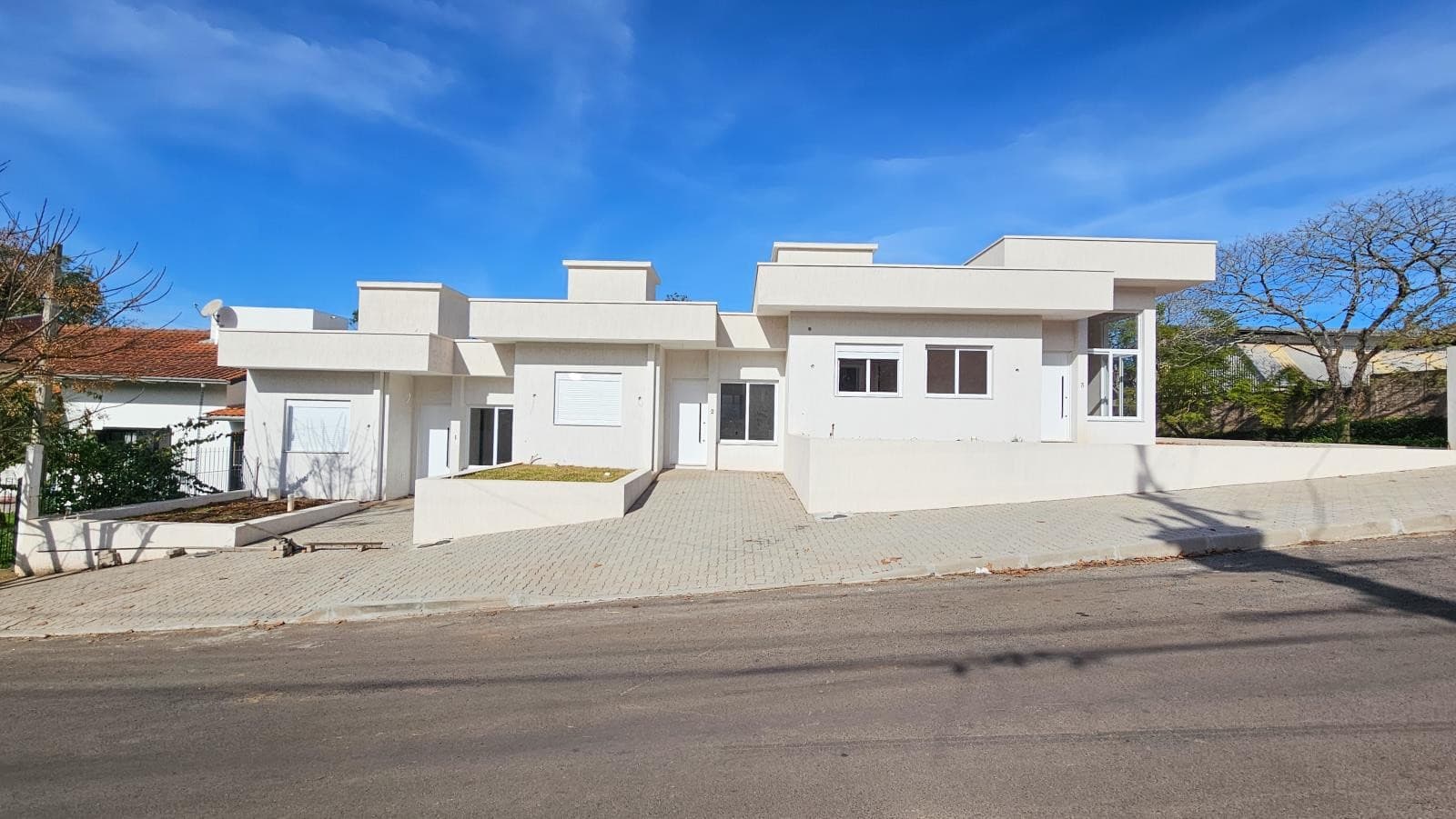 CASA COM 2 DORMITÓRIOS, 60M² ÁREA PRIVATIVA para venda EM CIDADE NOVA - foto 2