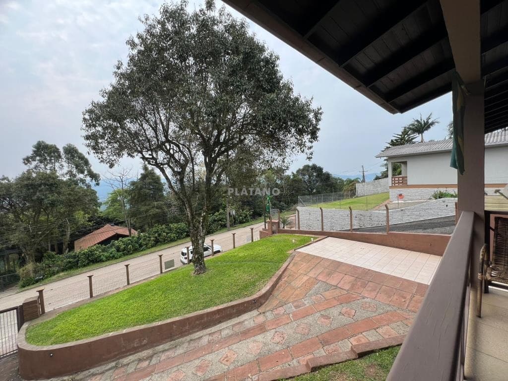 CASA COM 3 DORMITÓRIOS, 5 VAGAS, 198M² ÁREA PRIVATIVA para venda EM TRAVESSÃO - foto 2