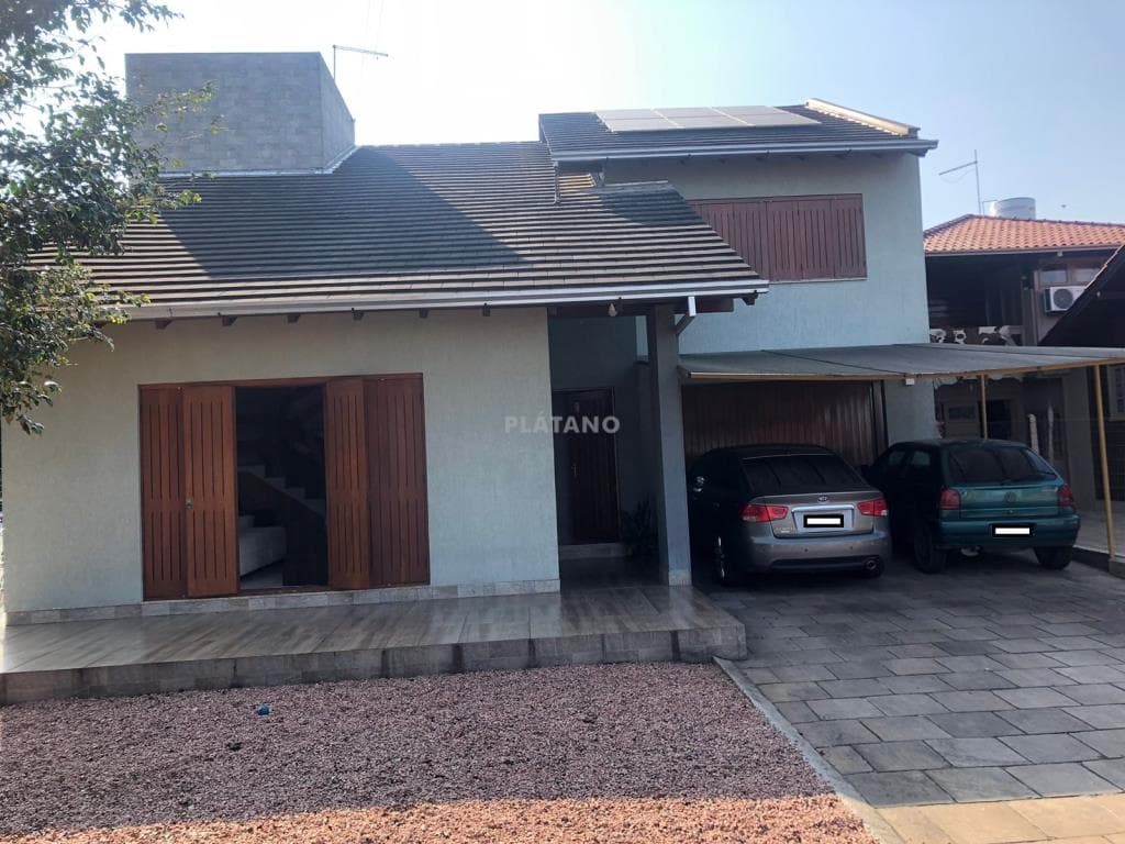 CASA COM 4 DORMITÓRIOS, 2 VAGAS, 238M² ÁREA PRIVATIVA para venda EM FARROUPILHA - foto 1