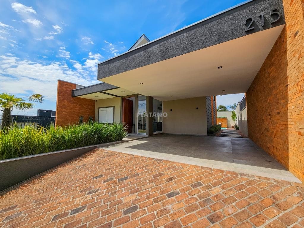 CASA COM 2 DORMITÓRIOS, 2 VAGAS, 200M² ÁREA PRIVATIVA para venda EM JARDIM PANORÂMICO - foto 3