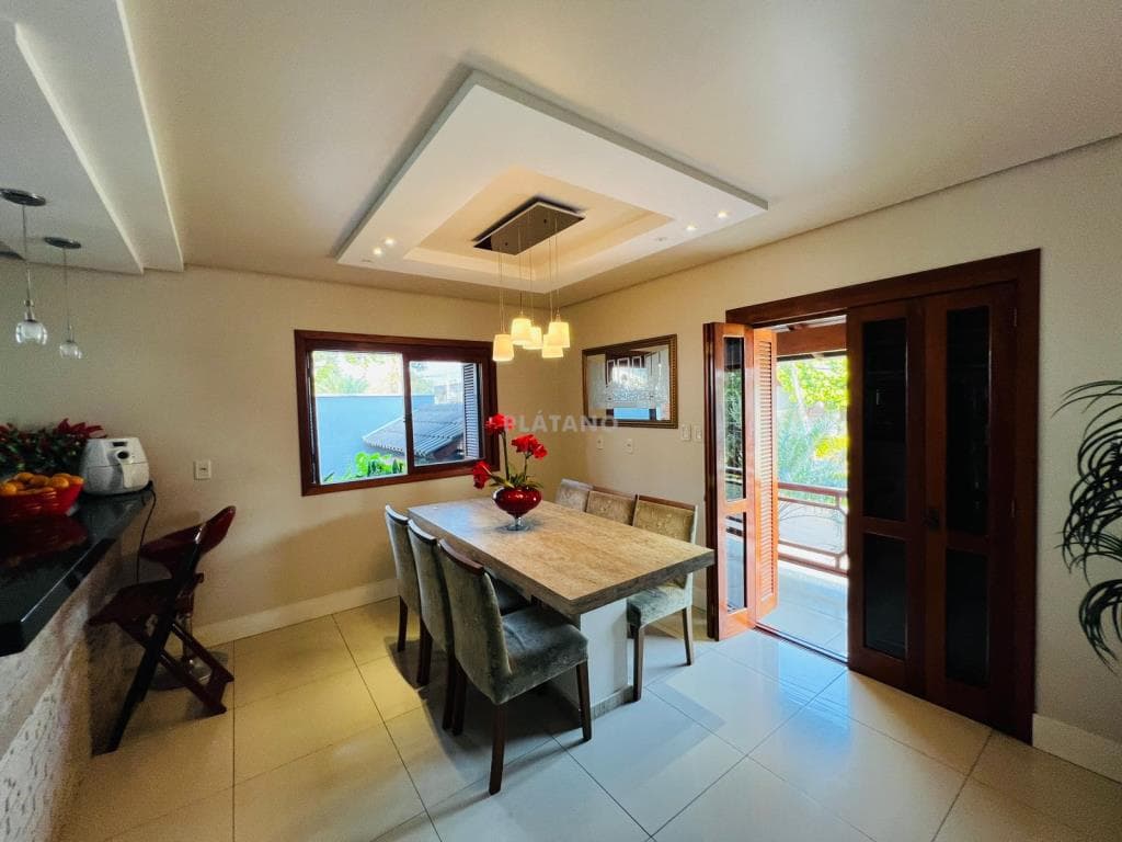 APARTAMENTO COM 4 DORMITÓRIOS, 2 VAGAS, 252M² ÁREA TOTAL para venda EM CONCÓRDIA - foto 3