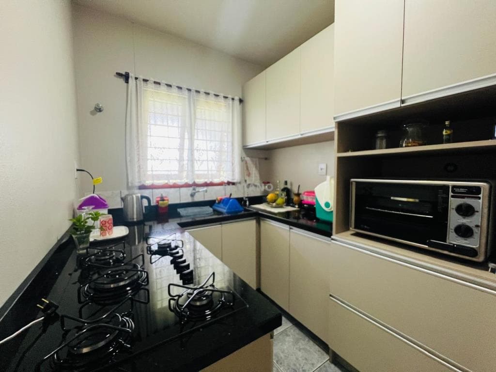 CHÁCARA / SÍTIO COM 4 DORMITÓRIOS, 2 VAGAS, 320M² ÁREA PRIVATIVA para venda EM CENTRO - foto 2