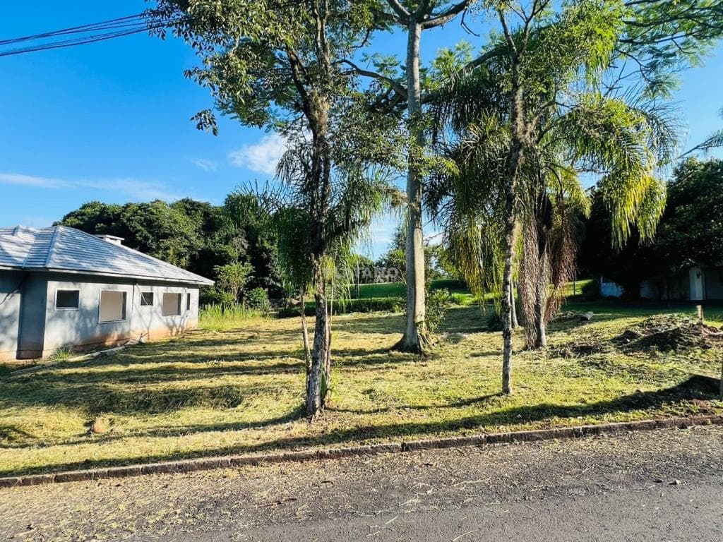 TERRENO, 550M² ÁREA TOTAL À VENDA EM JARDIM DO ALTO