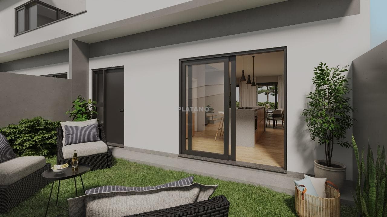 CASA COM 3 DORMITÓRIOS, 2 VAGAS, 140M² ÁREA PRIVATIVA para venda EM CIDADE NOVA - foto 2