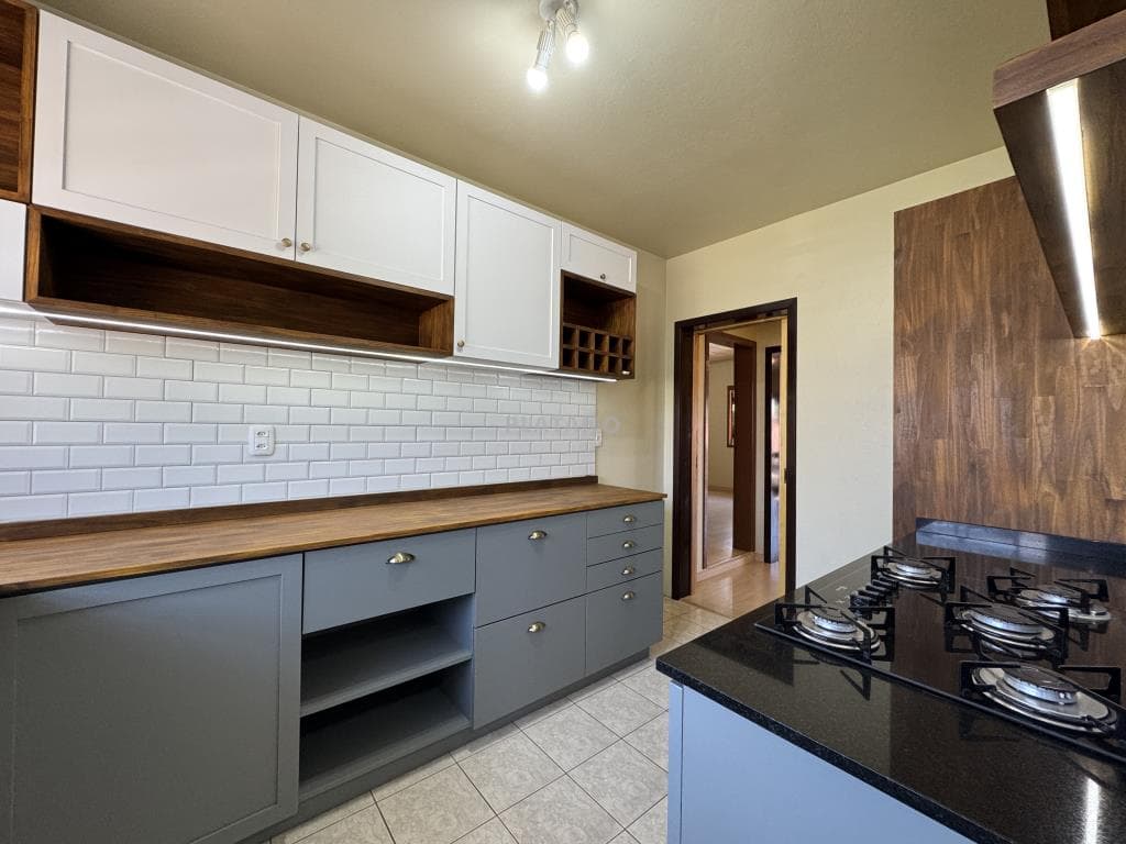 APARTAMENTO COM 1 DORMITÓRIO, 65M² ÁREA TOTAL para locação EM FARROUPILHA - foto 1
