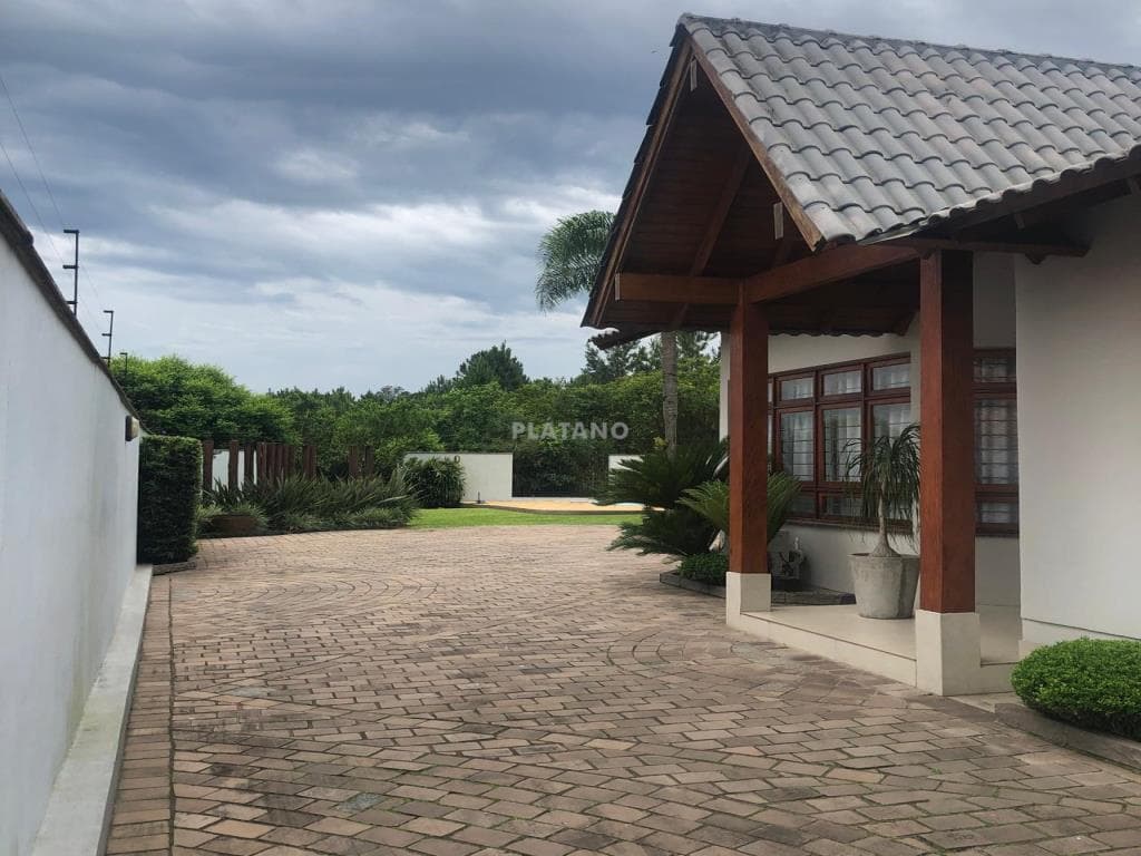 CASA COM 3 DORMITÓRIOS, 2 VAGAS, 344M² ÁREA PRIVATIVA para venda EM CIDADE NOVA - foto 2