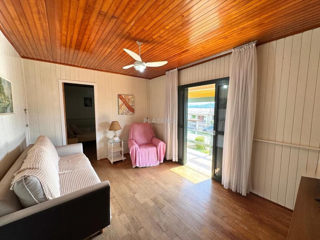 CASA COM 4 DORMITÓRIOS, 1 VAGA, 140M² ÁREA PRIVATIVA para venda EM SÃO JOSÉ - foto 3