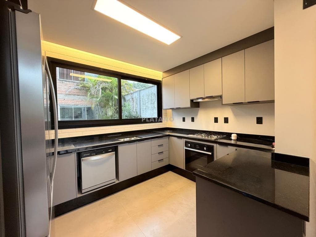 CASA COM 3 DORMITÓRIOS (1 SUÍTE), 2 VAGAS, 328M² ÁREA PRIVATIVA para venda EM JARDIM PANORÂMICO - foto 3