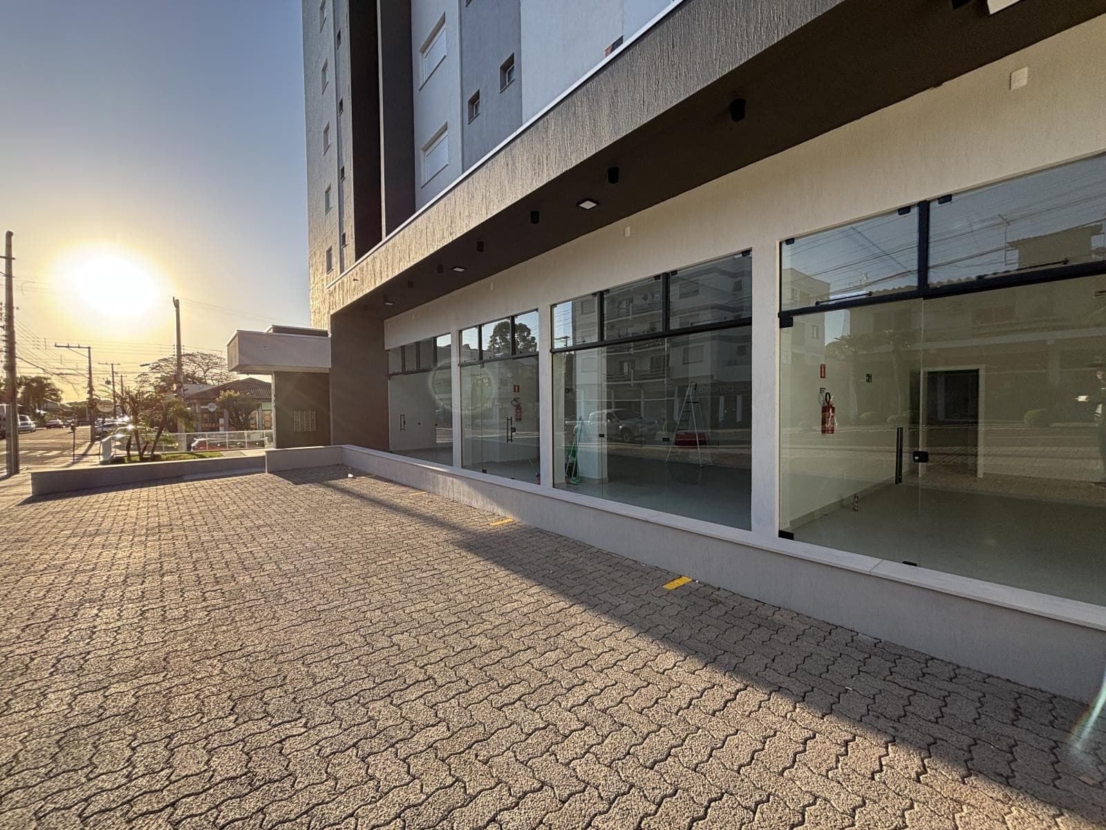 LOJA / SALA, 67M² ÁREA TOTAL para locação EM CENTRO - foto 4
