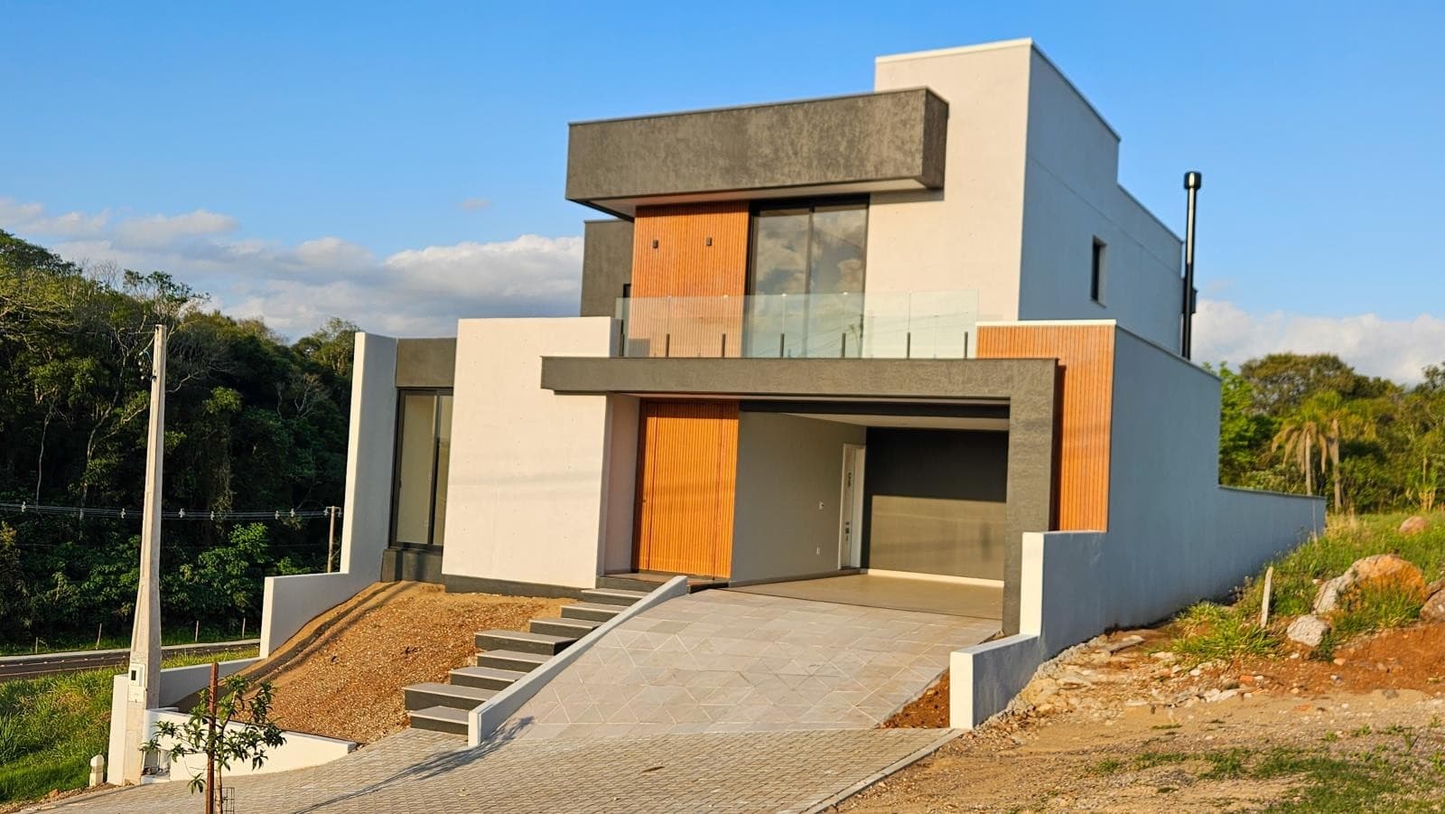 CASA COM 3 DORMITÓRIOS (3 SUÍTES), 2 VAGAS, 219M² ÁREA PRIVATIVA para venda EM PALMARES - foto 3