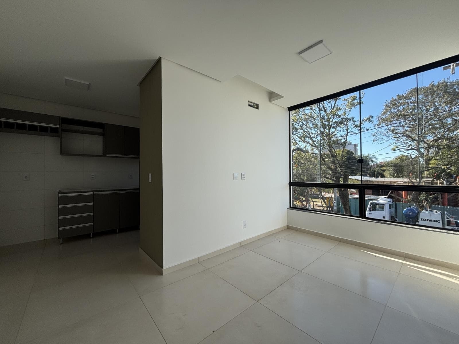 APARTAMENTO COM 2 DORMITÓRIOS, 1 VAGA, 72M² ÁREA TOTAL para locação EM FARROUPILHA - foto 1