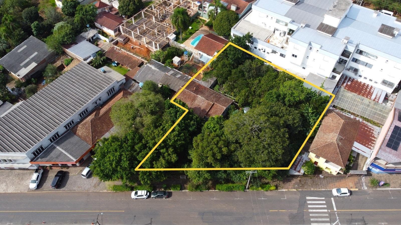 CASA COM 3 DORMITÓRIOS, 1 VAGA, 140M² ÁREA PRIVATIVA para venda EM BRASÍLIA - foto 2