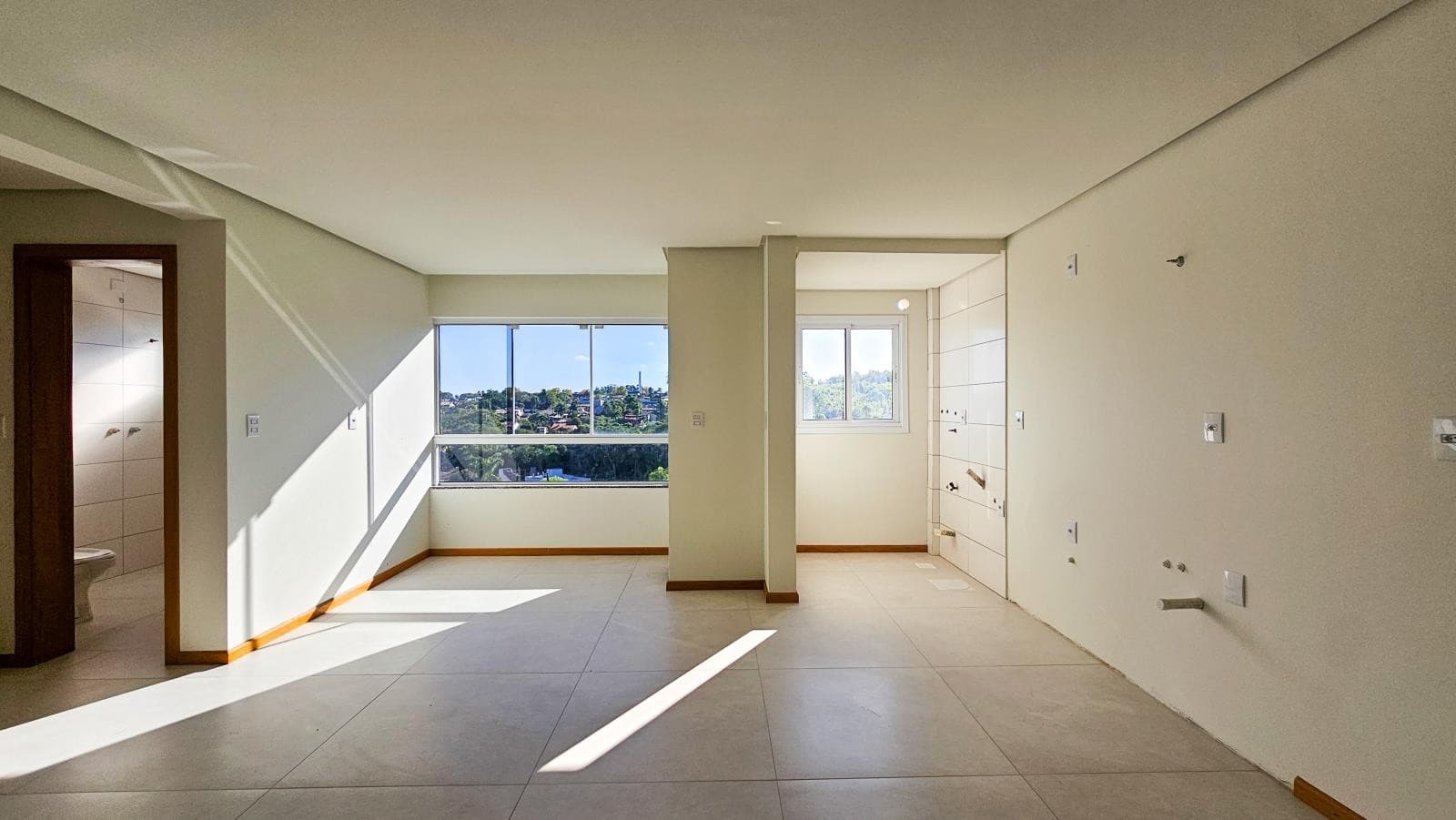 APARTAMENTO COM 2 DORMITÓRIOS, 1 VAGA, 59M² ÁREA TOTAL para venda EM FLORESTA - foto 3