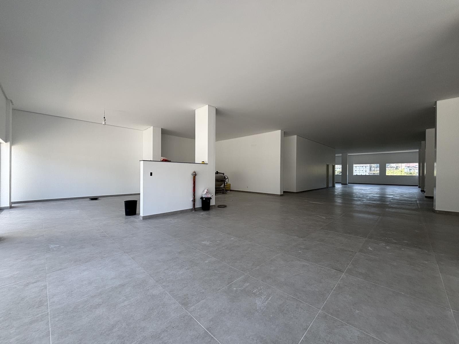 LOJA / SALA, 331M² ÁREA TOTAL para locação EM CONCÓRDIA - foto 2