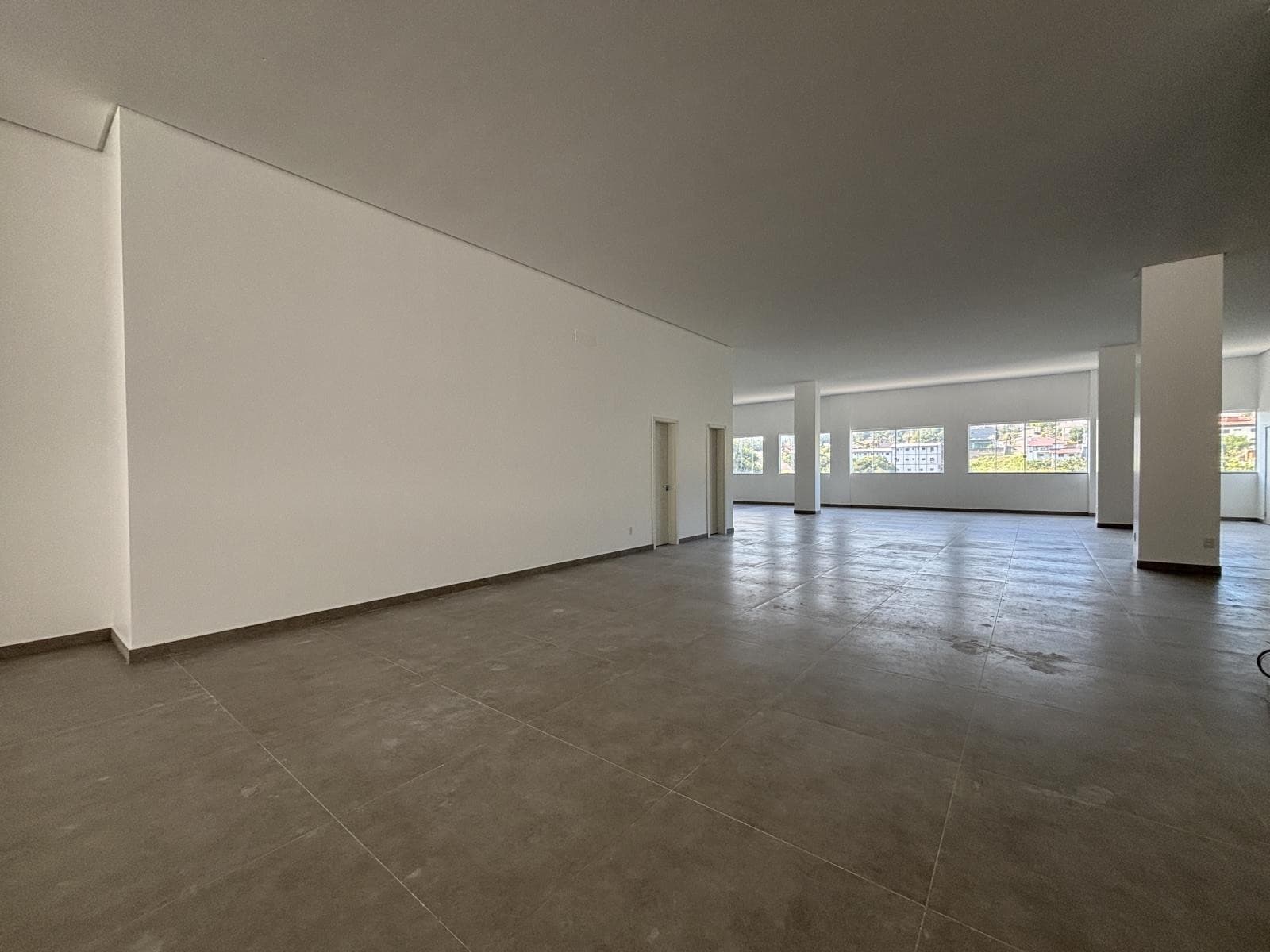 LOJA / SALA, 331M² ÁREA TOTAL para locação EM CONCÓRDIA - foto 3