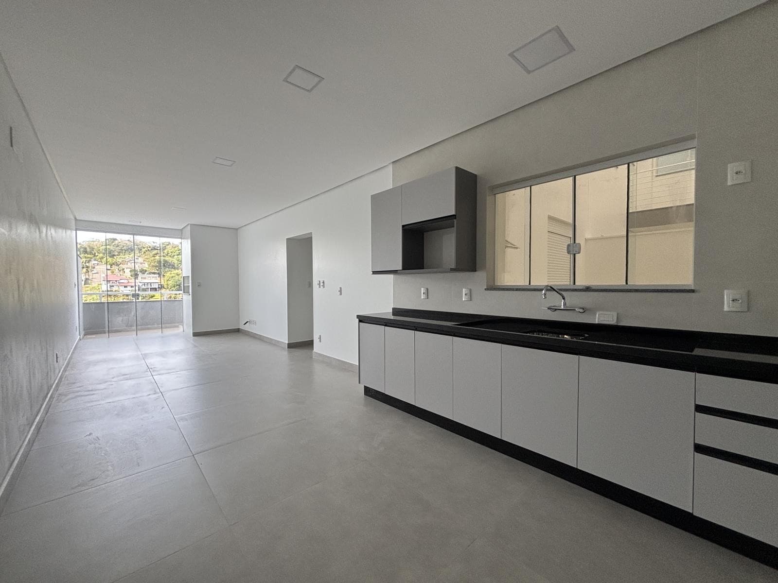 APARTAMENTO COM 3 DORMITÓRIOS (1 SUÍTE), 1 VAGA, 82M² ÁREA TOTAL para locação EM CONCÓRDIA - foto 1