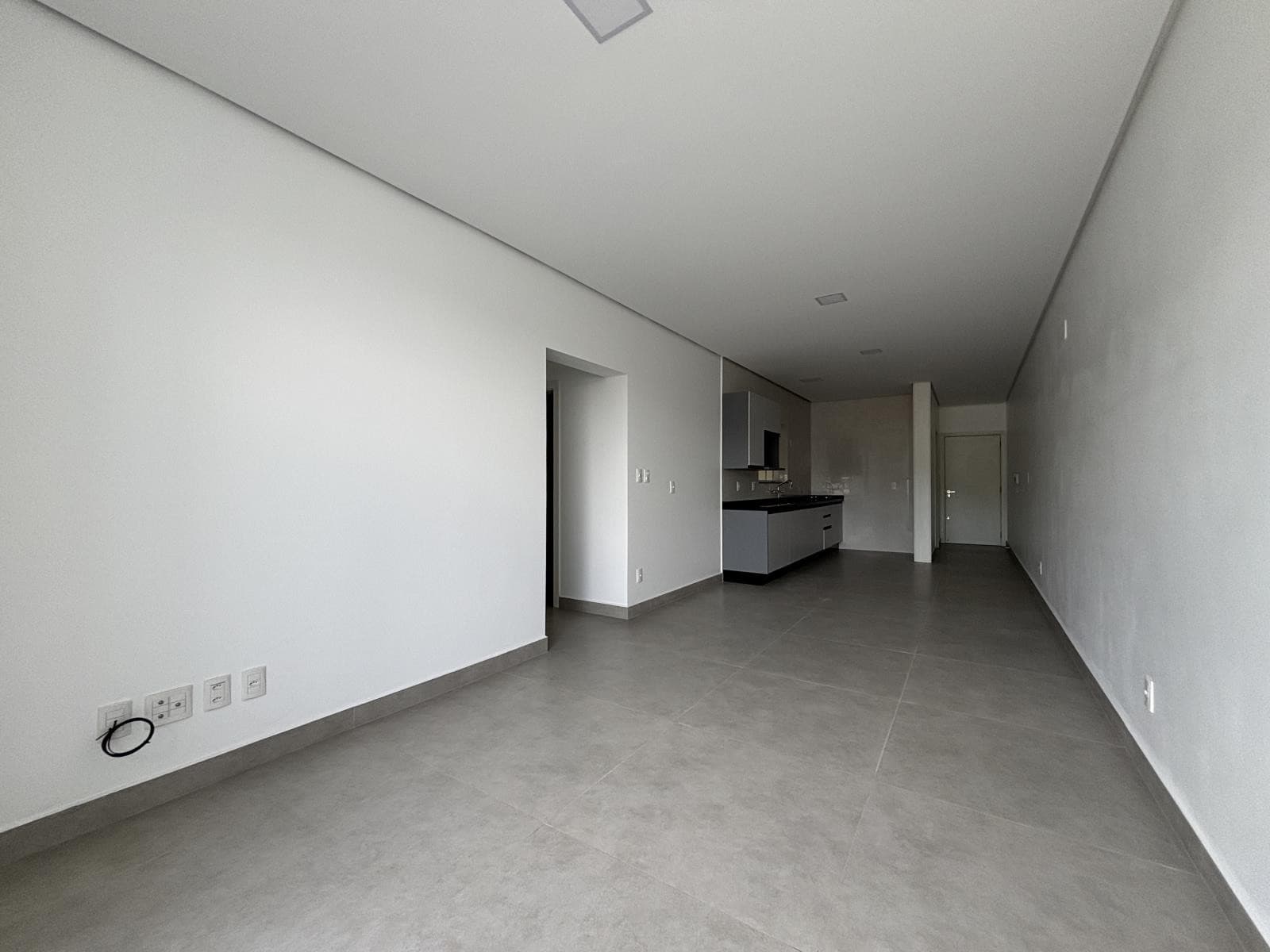 APARTAMENTO COM 3 DORMITÓRIOS (1 SUÍTE), 1 VAGA, 82M² ÁREA TOTAL para locação EM CONCÓRDIA - foto 3