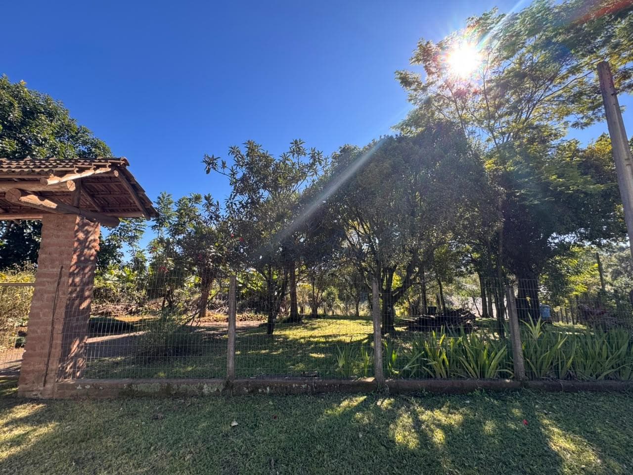 CHÁCARA / SÍTIO COM 2 DORMITÓRIOS, 1 VAGA, 70M² ÁREA PRIVATIVA para venda EM 14 COLÔNIAS - foto 3