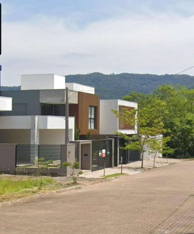 CASA COM 3 DORMITÓRIOS (1 SUÍTE), 2 VAGAS, 180M² ÁREA PRIVATIVA para venda EM UNIÃO - foto 1