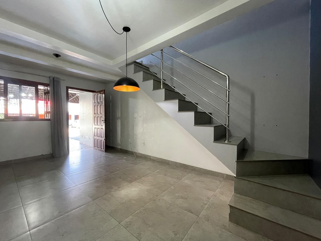 CASA COM 2 DORMITÓRIOS, 1 VAGA para locação EM BOA VISTA - foto 1