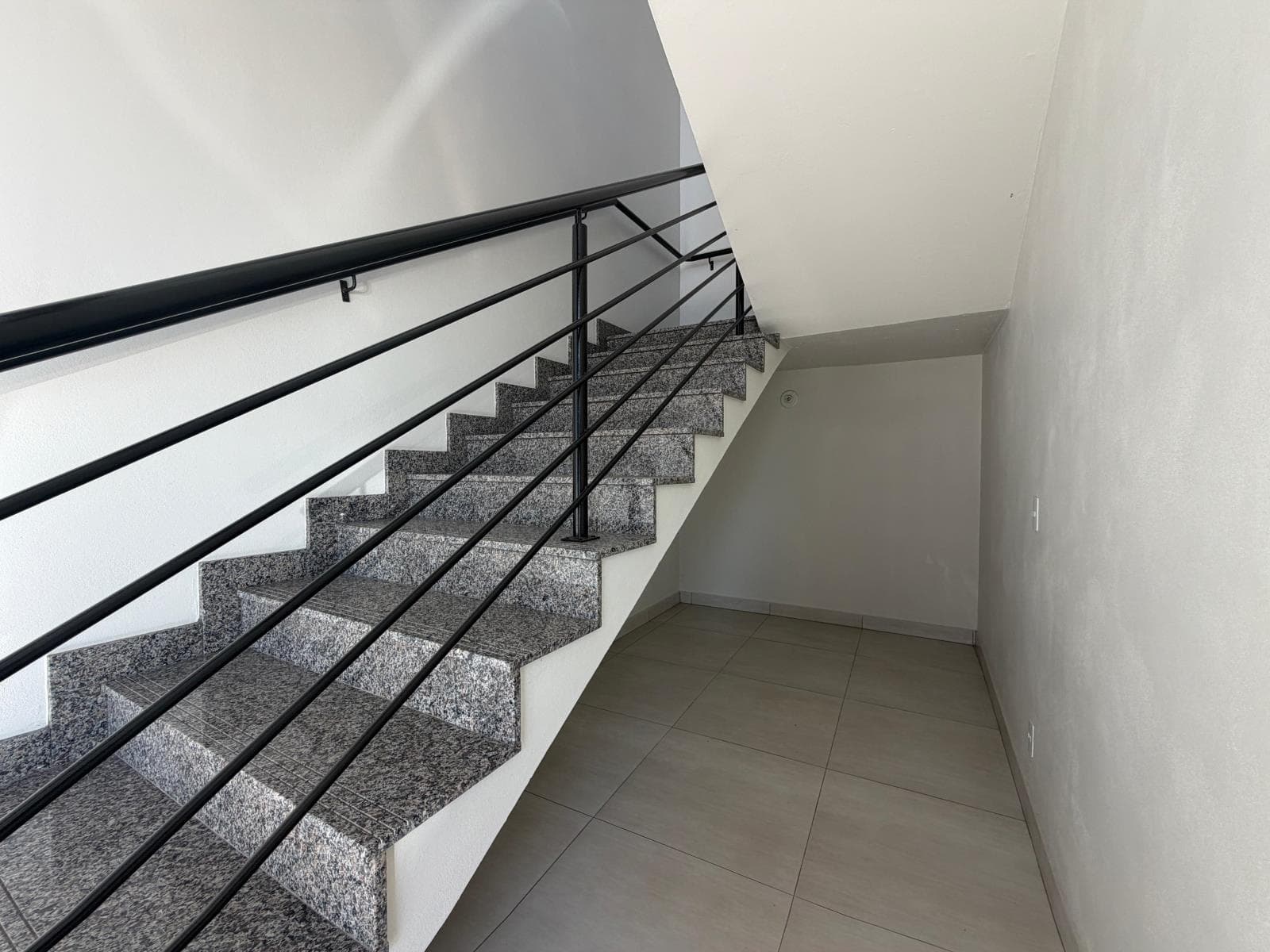 LOJA / SALA, 228M² ÁREA PRIVATIVA para locação EM CENTRO - foto 3