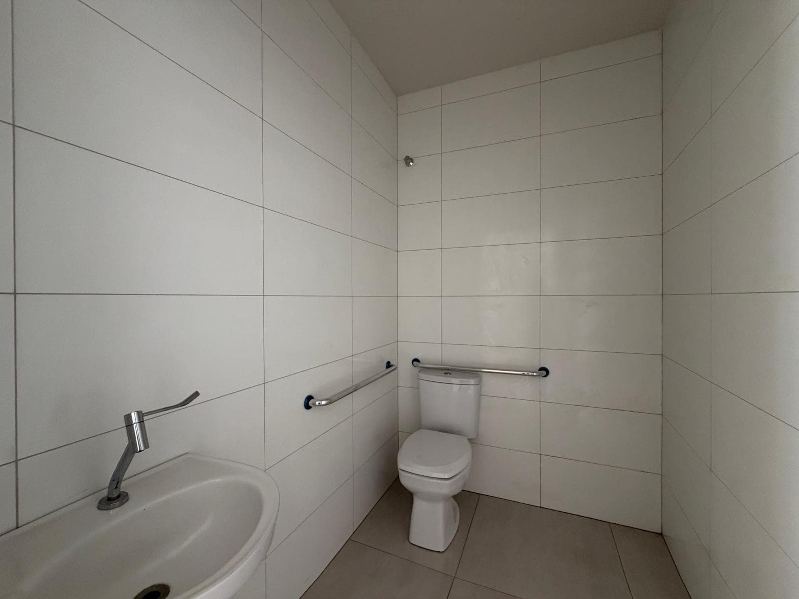 LOJA / SALA, 228M² ÁREA PRIVATIVA para locação EM CENTRO - foto 4