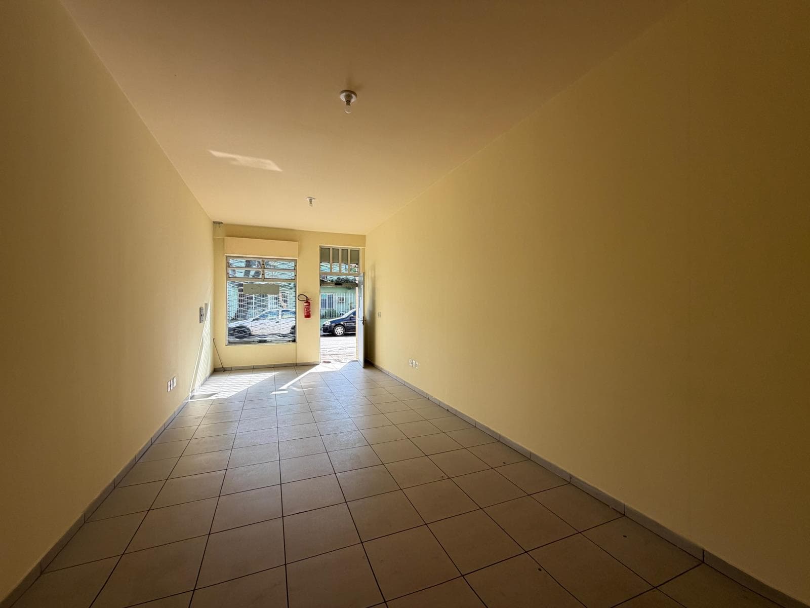 LOJA / SALA, 77M² ÁREA PRIVATIVA para locação EM CENTRO - foto 4