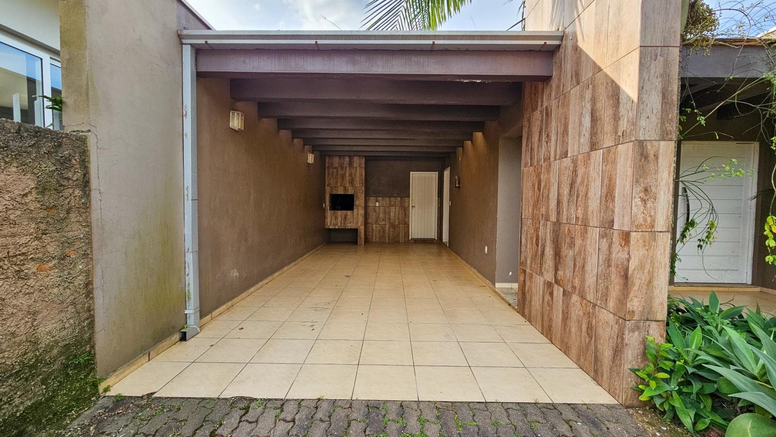 CASA COM 2 DORMITÓRIOS, 2 VAGAS, 73M² ÁREA PRIVATIVA para venda EM JARDIM PANORÂMICO - foto 2