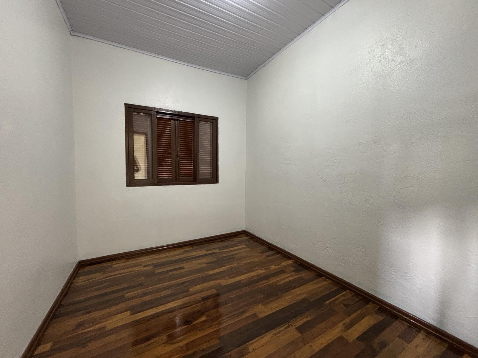 CASA COM 3 DORMITÓRIOS, 1 VAGA, 73M² ÁREA TOTAL para locação EM SETE DE SETEMBRO - foto 5