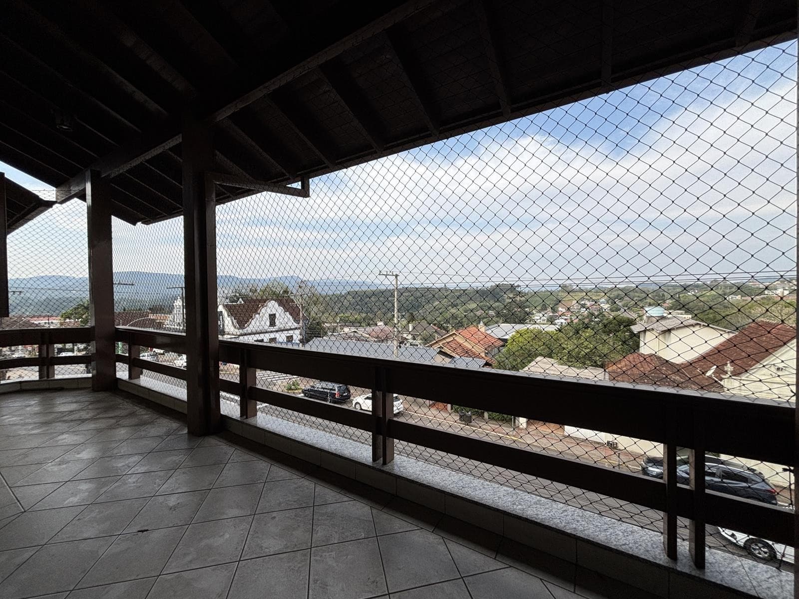 APARTAMENTO COM 3 DORMITÓRIOS, 1 VAGA para locação EM CENTRO - foto 4