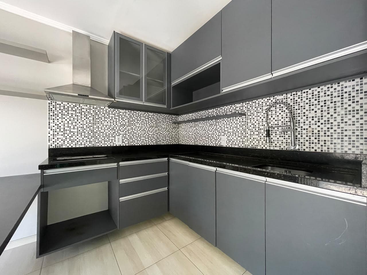 APARTAMENTO COM 2 DORMITÓRIOS, 1 VAGA para locação EM CIDADE NOVA - foto 4