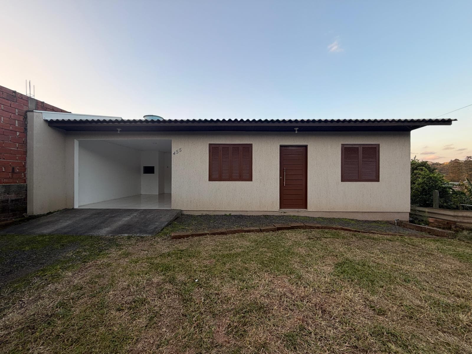 CASA COM 2 DORMITÓRIOS, 1 VAGA para locação EM BOA VISTA - foto 2