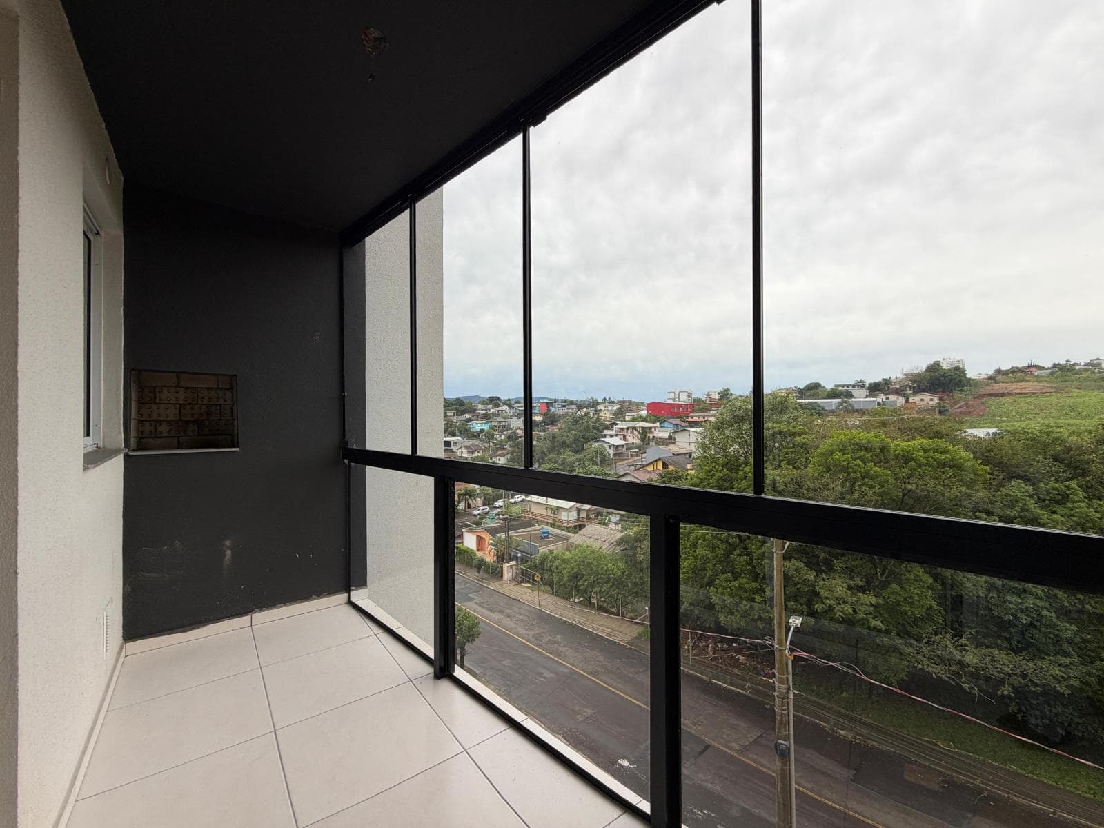 APARTAMENTO COM 2 DORMITÓRIOS, 1 VAGA, 63M² ÁREA PRIVATIVA para locação EM JARDIM PANORÂMICO - foto 2